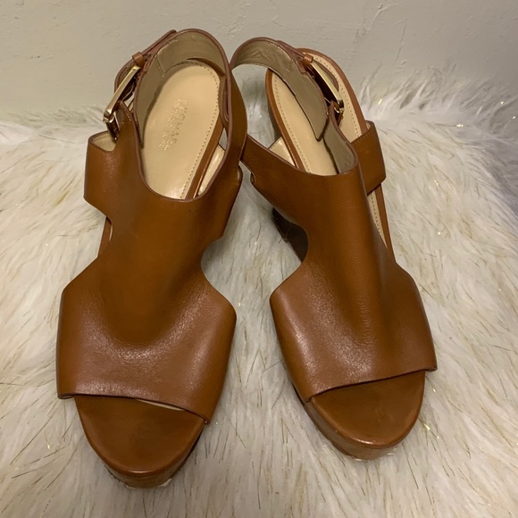 Michael Kors tan brown wedges shoes size 8.5M - Picture 2 of 14